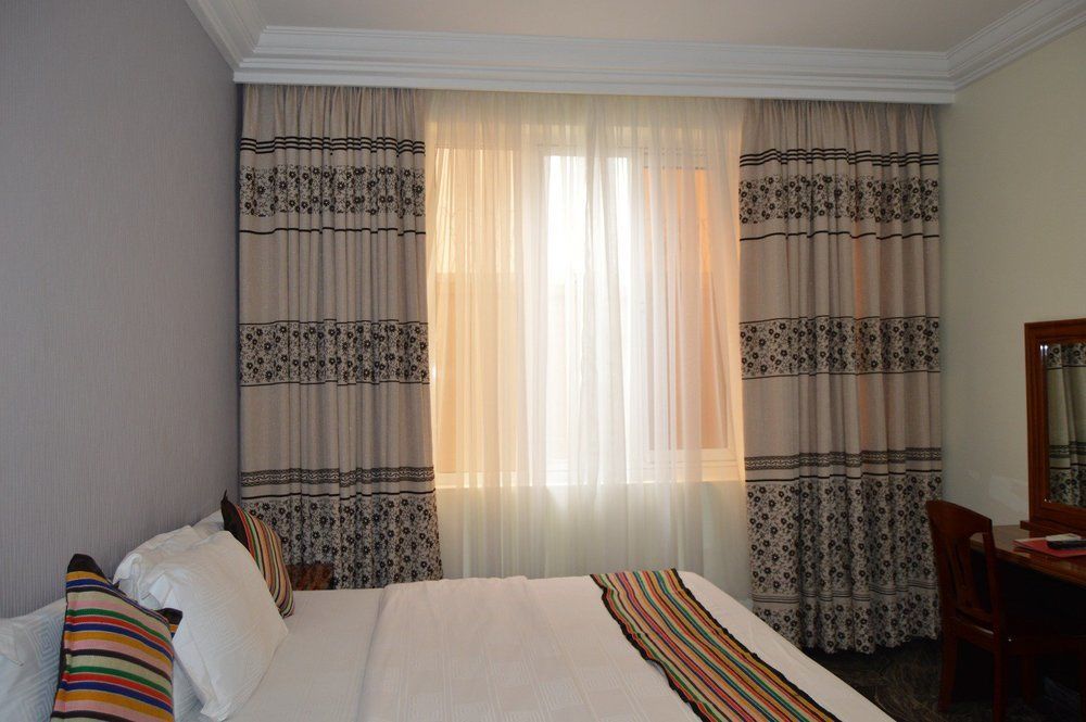 Hans Place Hotel Asokoro Extérieur photo