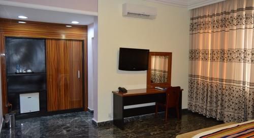 Hans Place Hotel Asokoro Extérieur photo