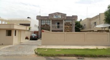 Hans Place Hotel Asokoro Extérieur photo